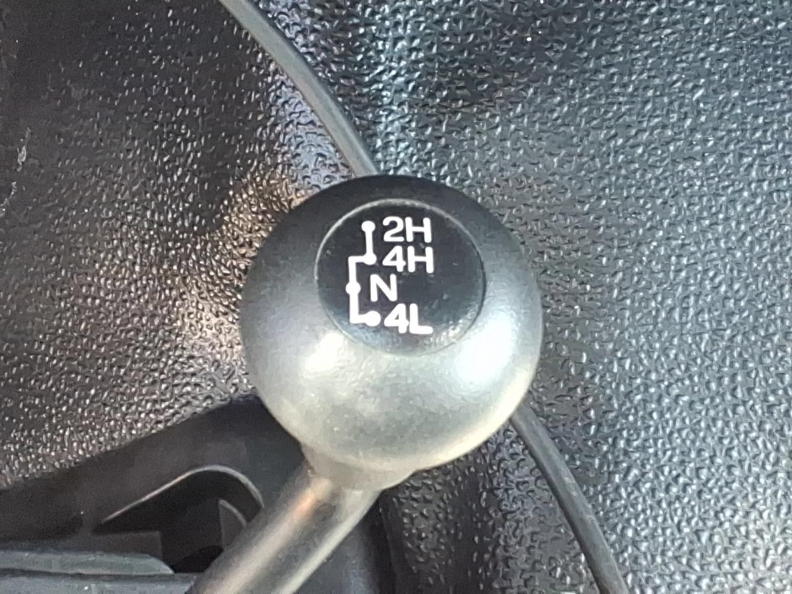 Used 2016 Ford F250 XL w/ Power Equipment Group AWD/4WD image 11
