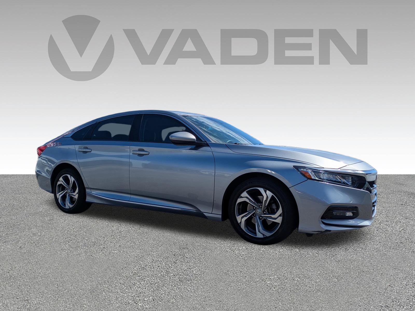 Used 2019 Honda Accord EX image 3