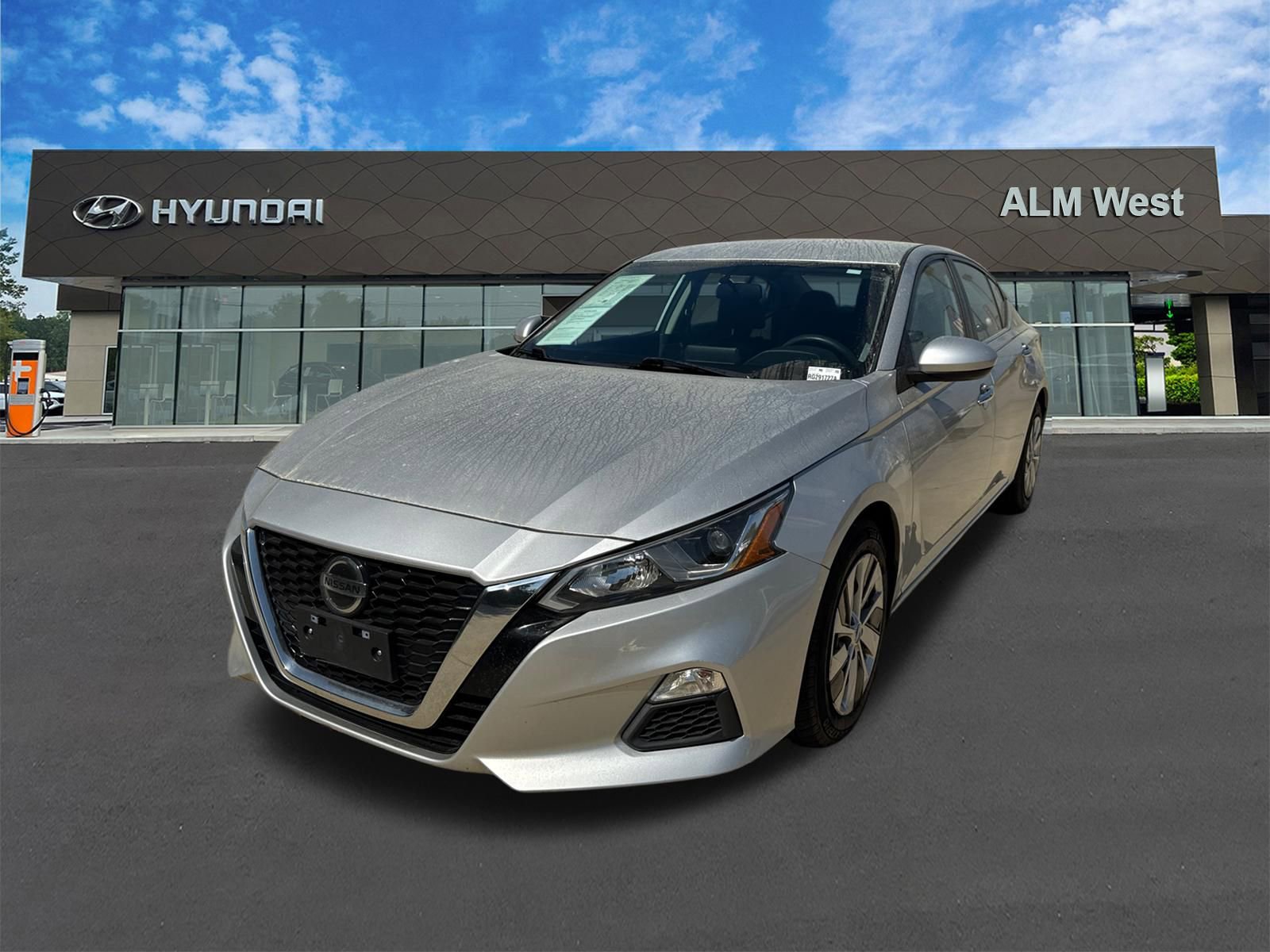 Used 2019 Nissan Altima 2.5 S image 1
