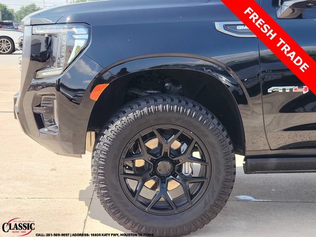 Used 2024 GMC Yukon AT4 w/ Technology Package AWD/4WD image 8