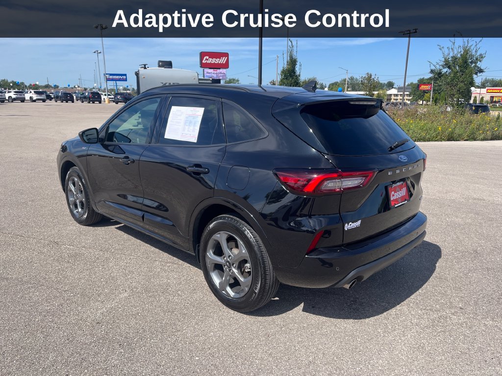 Used 2024 Ford Escape ST-Line w/ Tech Pack #1 AWD/4WD image 3