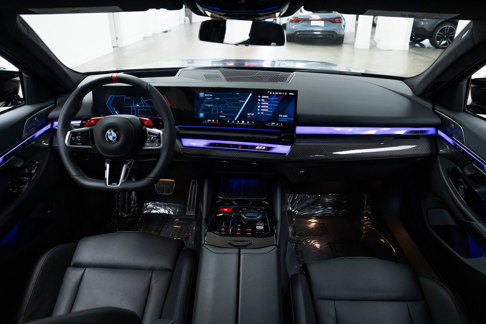 Used 2025 BMW M5 Touring image 10