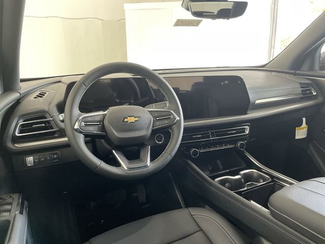 New 2026 Chevrolet Traverse LT w/ Sun and Wheel Package AWD/4WD image 24