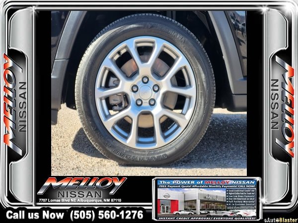 Used 2023 Jeep Compass Latitude w/ Sun and Sound Group image 11