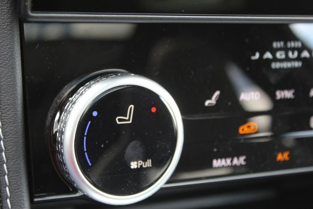 New 2026 Jaguar F-PACE R-Dynamic S image 17