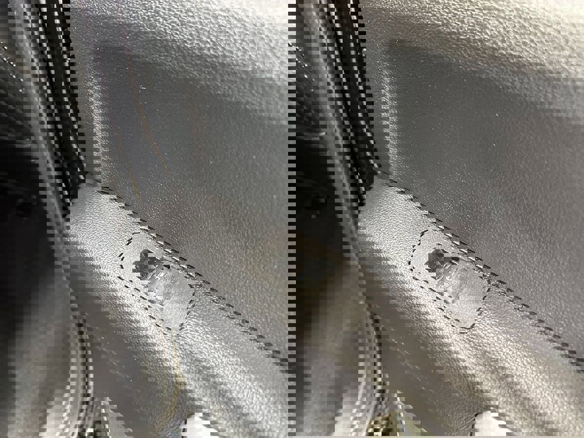 Used 2021 Ford F350 Lariat image 14