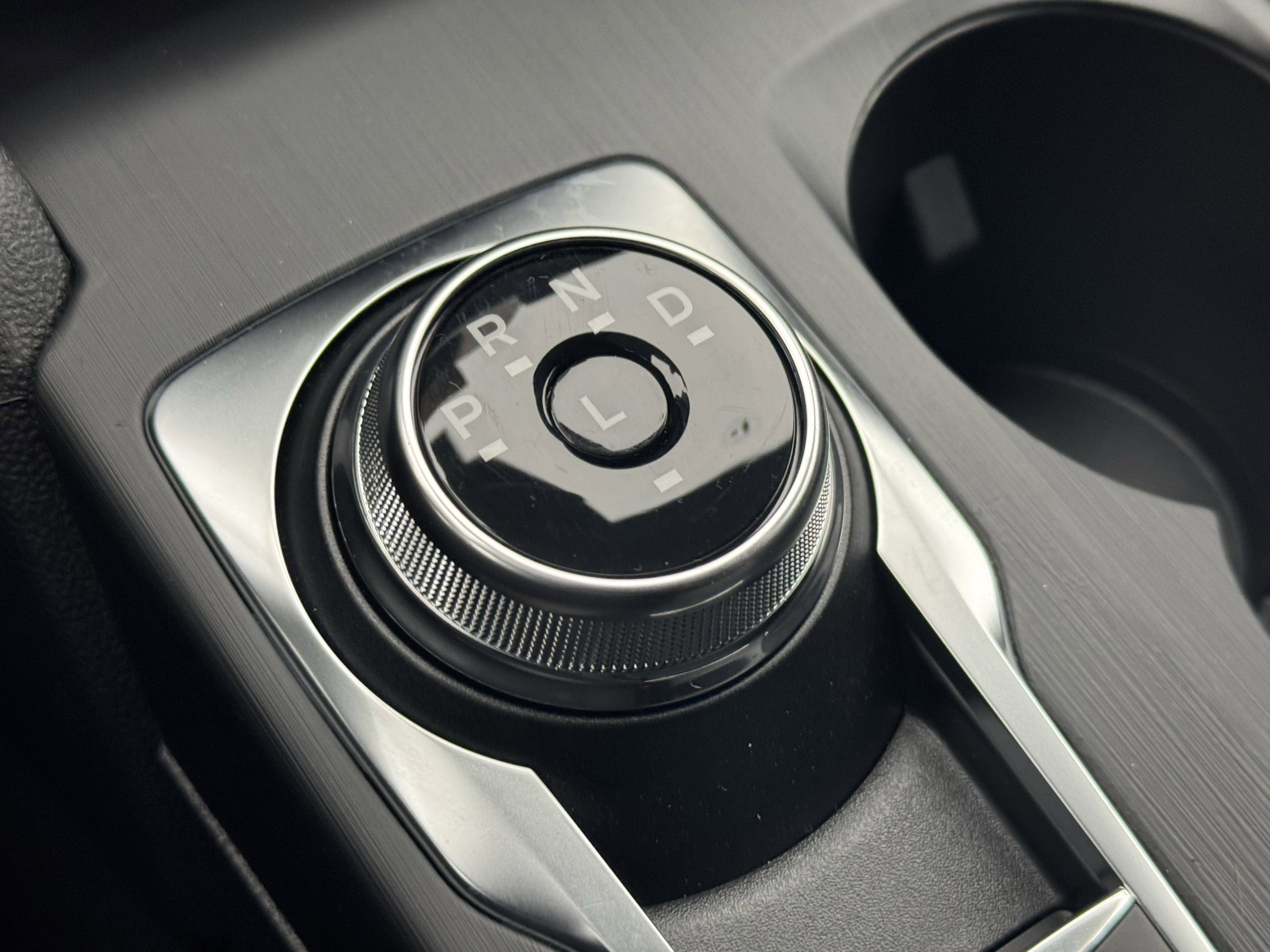 New 2026 Ford Escape ST-Line w/ Cold Weather Package image 18