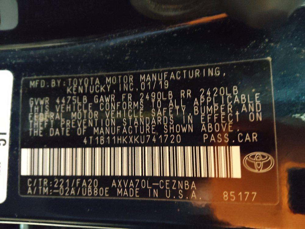 Used 2019 Toyota Camry LE image 33