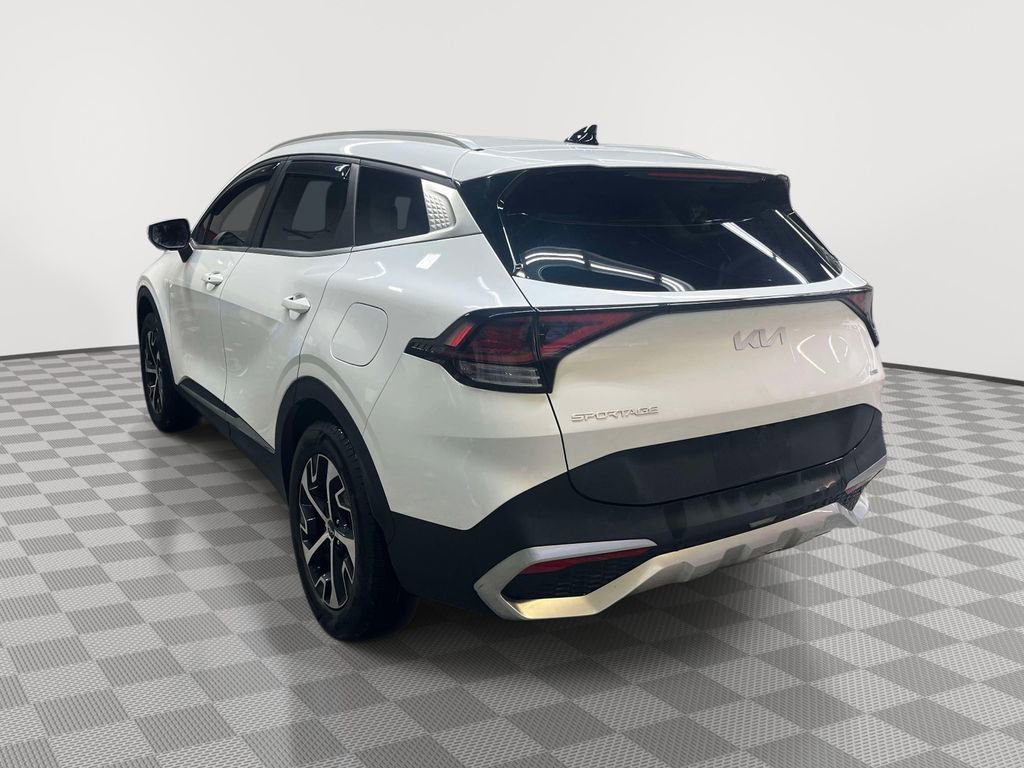 Used 2023 Kia Sportage EX image 5