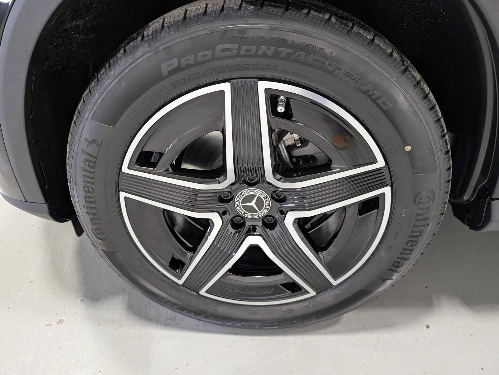 New 2026 Mercedes-Benz GLC 300 4MATIC image 3