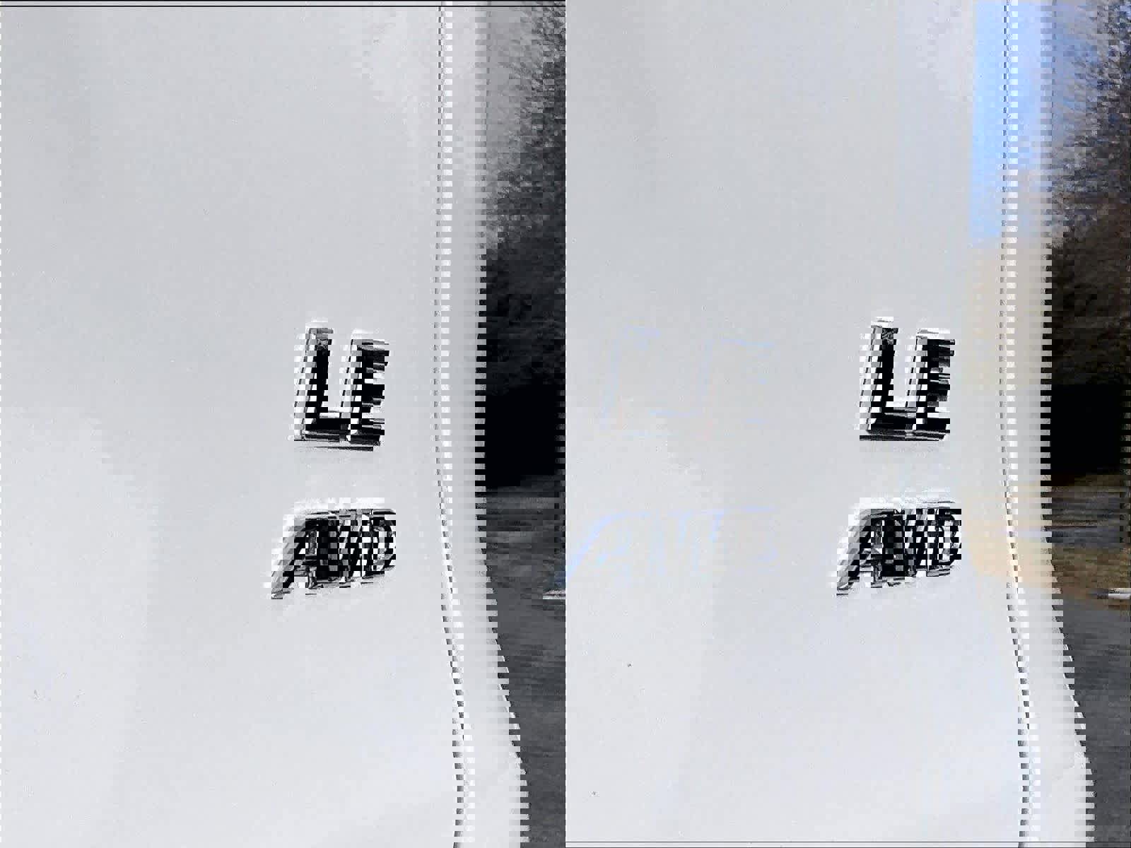 Used 2024 Toyota RAV4 LE image 29