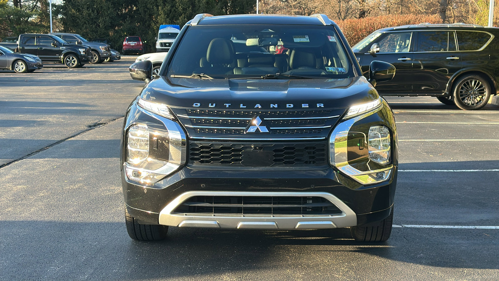 Used 2022 Mitsubishi Outlander SEL image 3