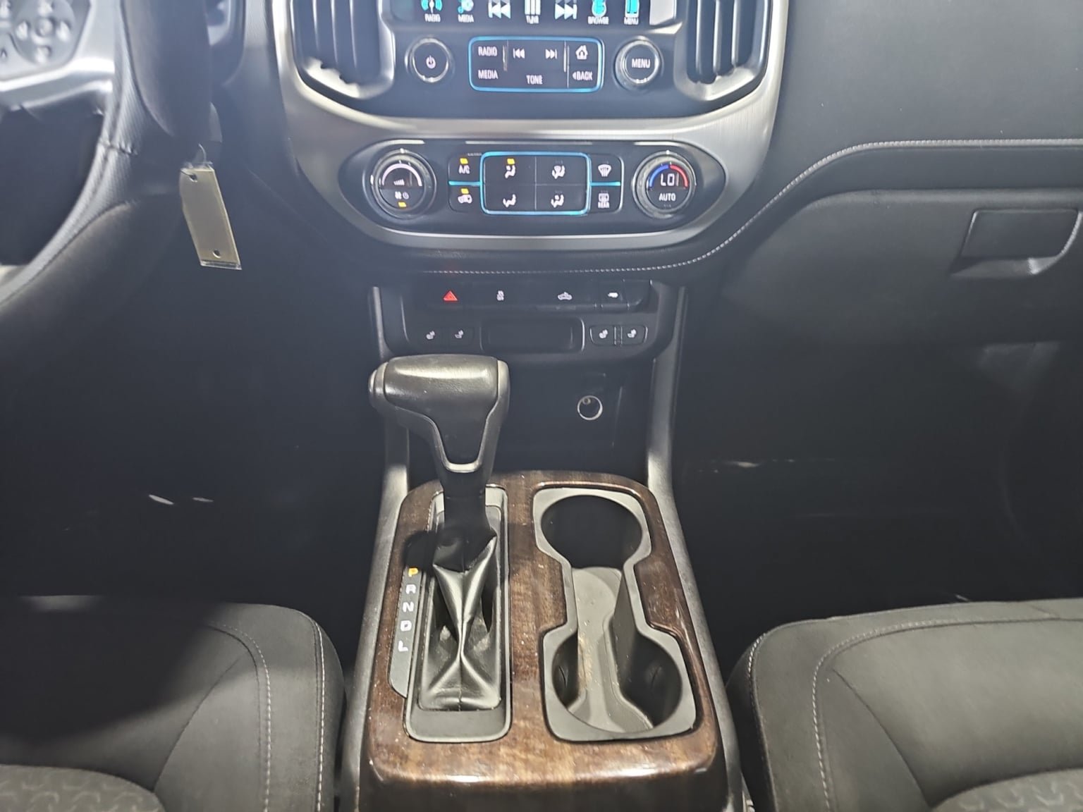 Used 2018 GMC Canyon SLE w/ SLE Convenience Package AWD/4WD image 15