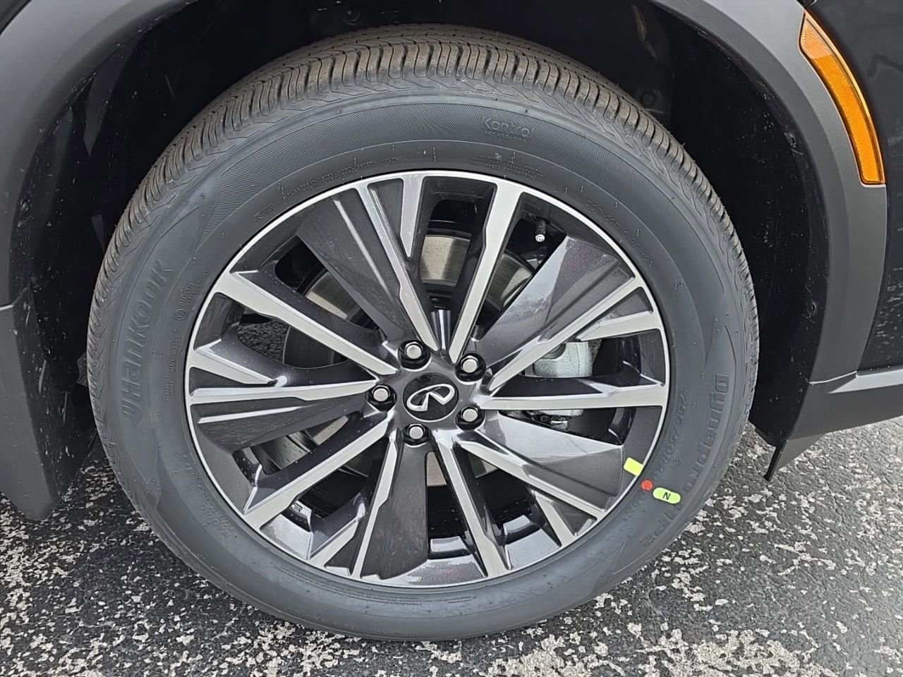 New 2026 INFINITI QX60 Luxe w/ Cargo Package image 9