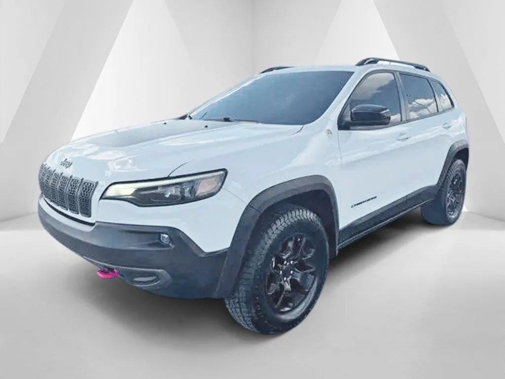 Used 2022 Jeep Cherokee Trailhawk w/ Comfort/Convenience Group AWD/4WD image 3