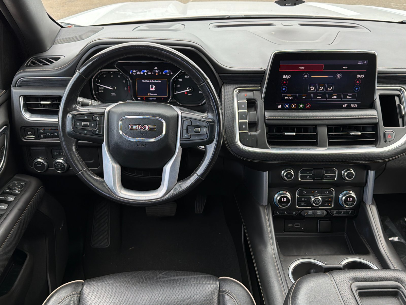 Used 2021 GMC Yukon SLT w/ SLT Luxury Package RWD image 14