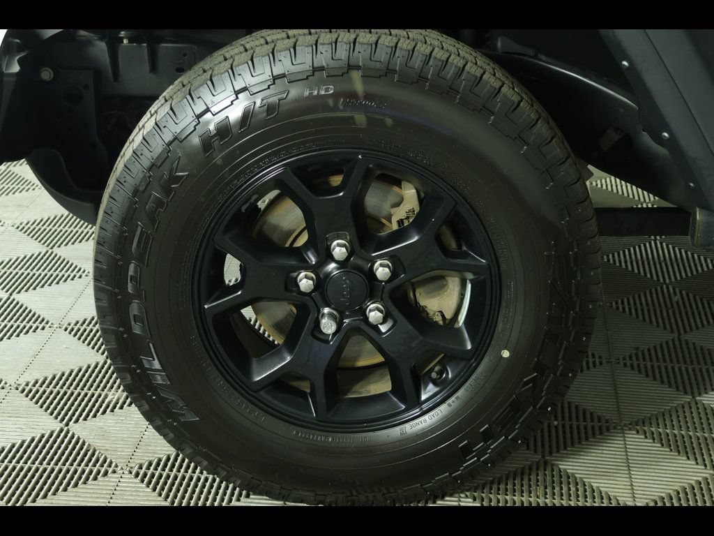 Used 2021 Jeep Wrangler Sport AWD/4WD image 7