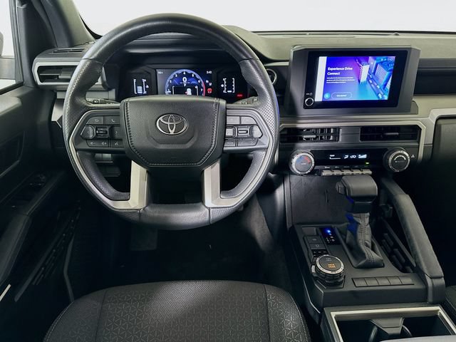 Certified 2025 Toyota 4Runner SR5 AWD/4WD image 25