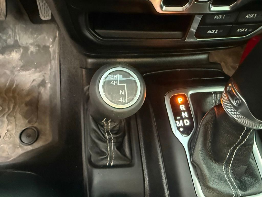 Used 2020 Jeep Gladiator Overland image 25