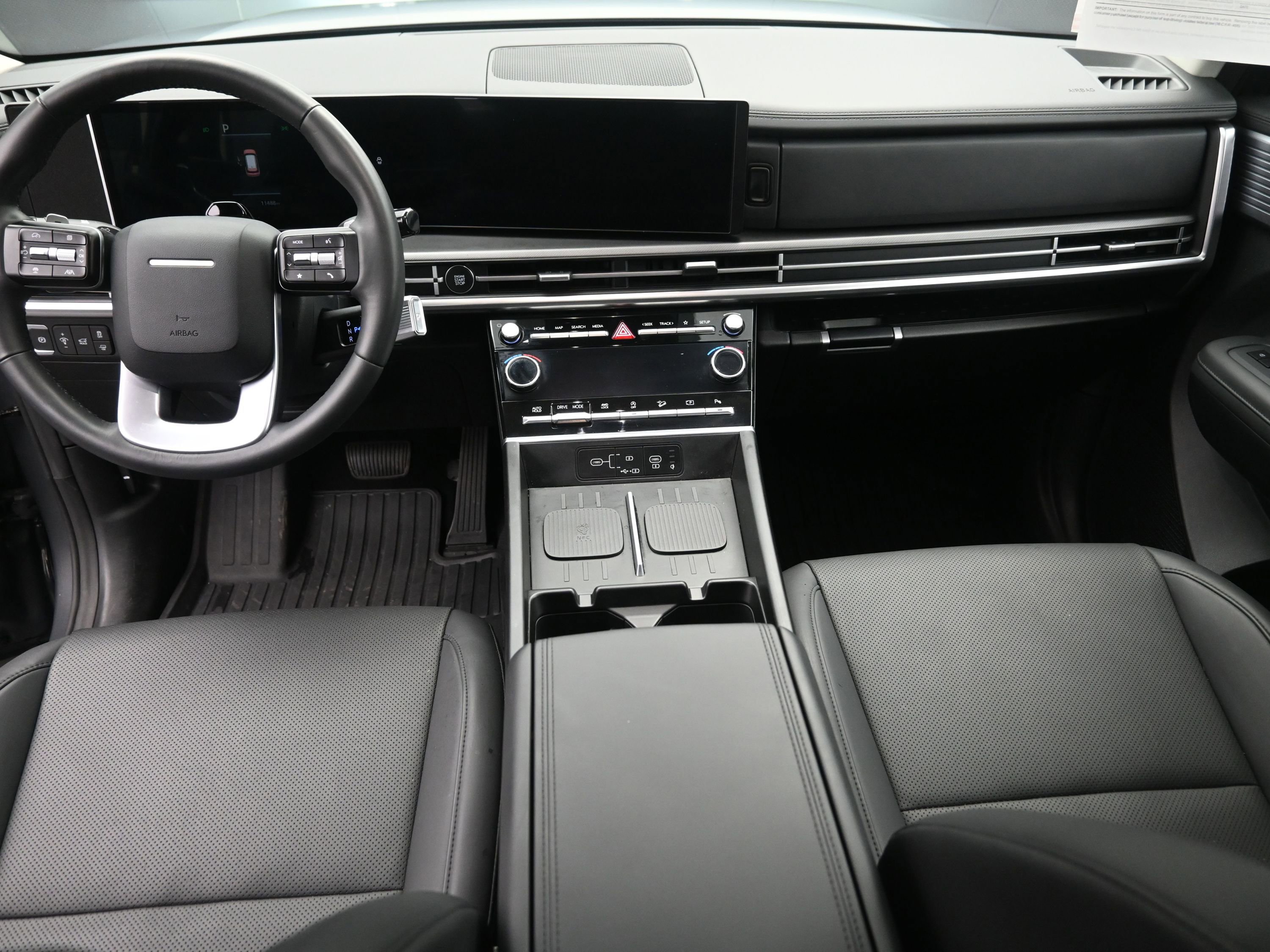 Used 2025 Hyundai Santa Fe XRT image 16