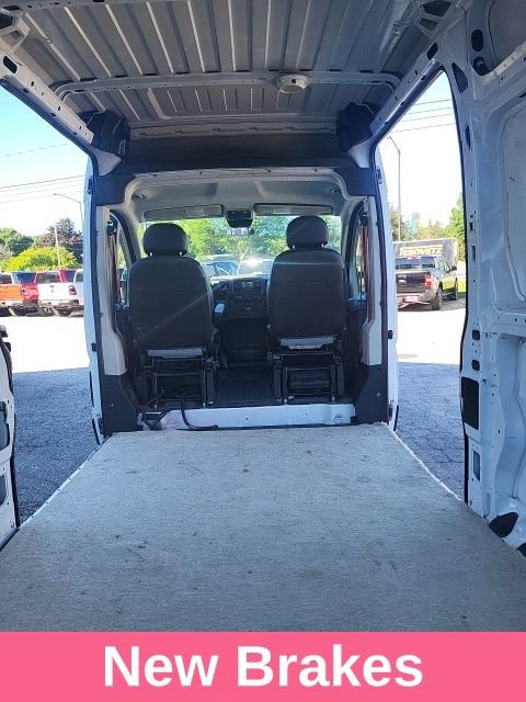 Used 2015 RAM ProMaster 3500 FWD image 4