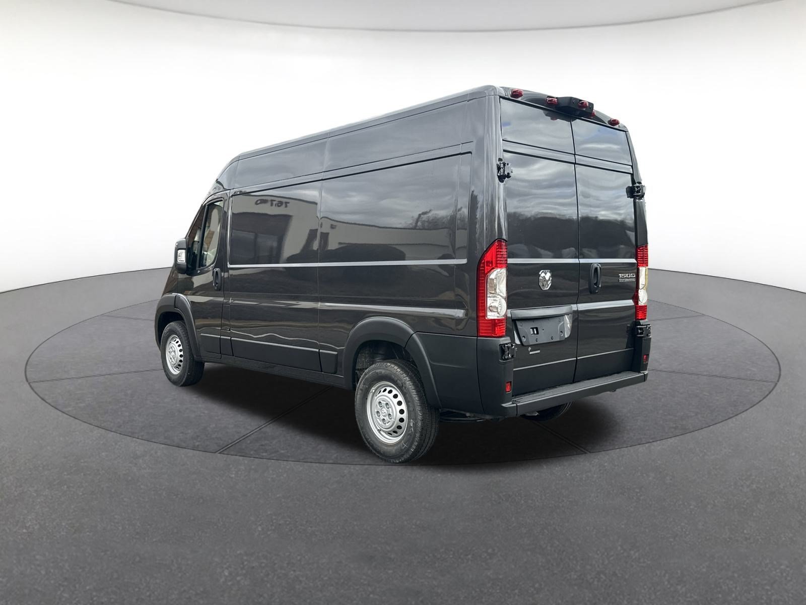 New 2026 RAM ProMaster 1500 w/ Convenience Group FWD image 3