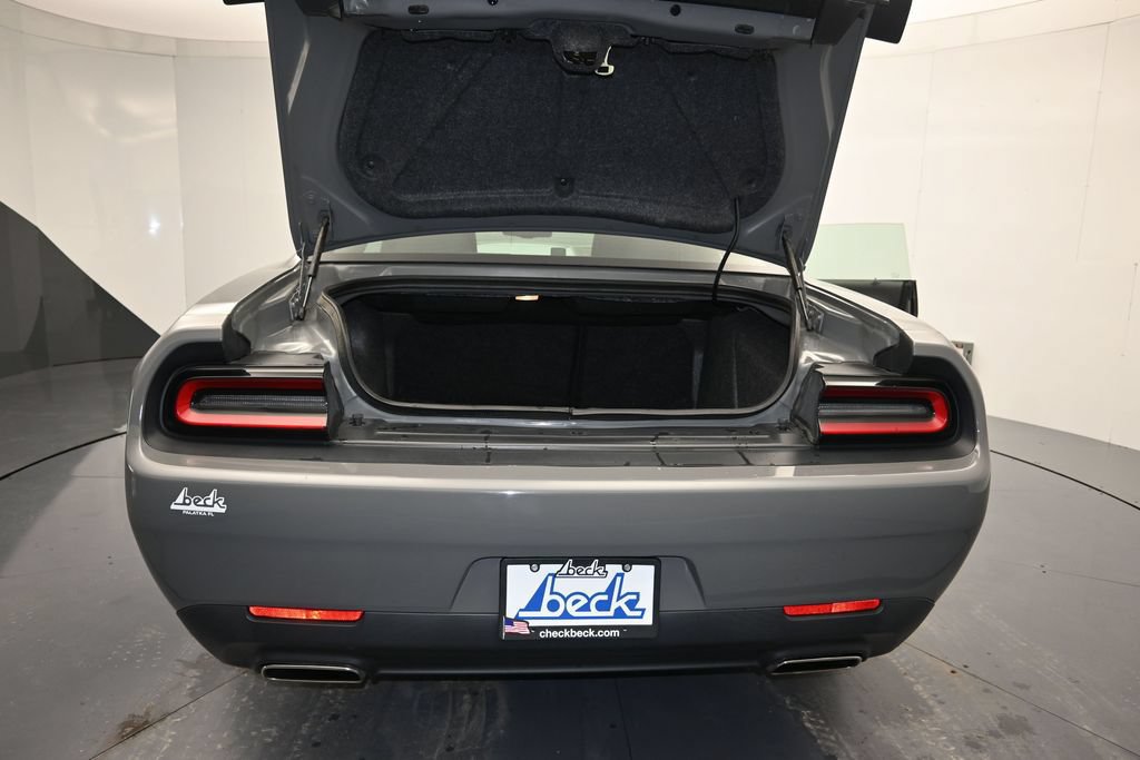 Used 2023 Dodge Challenger SXT RWD image 23