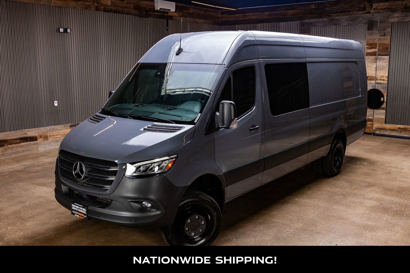 Used 2024 Mercedes-Benz Sprinter 3500 image 4