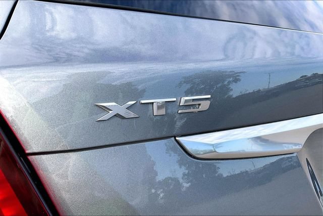 Used 2021 Cadillac XT5 Premium Luxury AWD/4WD image 8