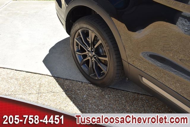 Used 2018 Ford Explorer XLT w/ Equipment Group 202A FWD image 15