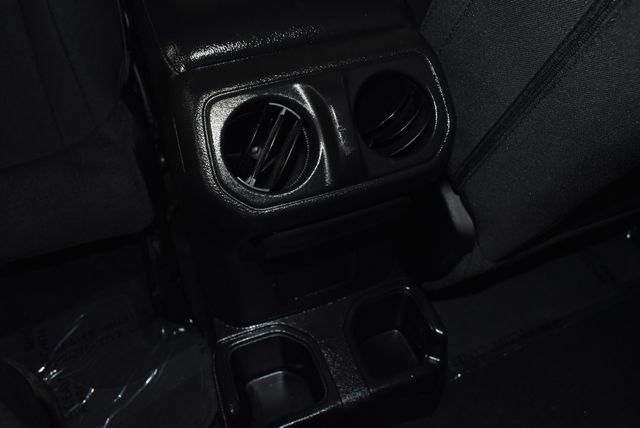 Used 2023 Jeep Wrangler Sport image 27