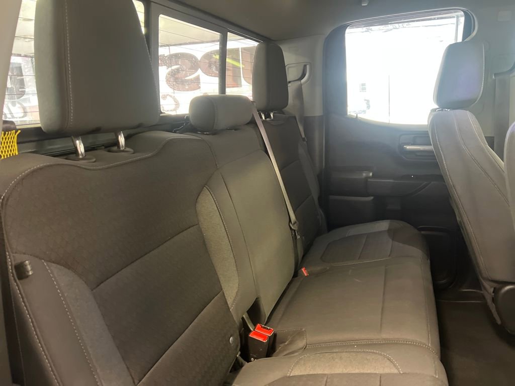 Used 2021 Chevrolet Silverado 1500 LT w/ Convenience Package II AWD/4WD image 31