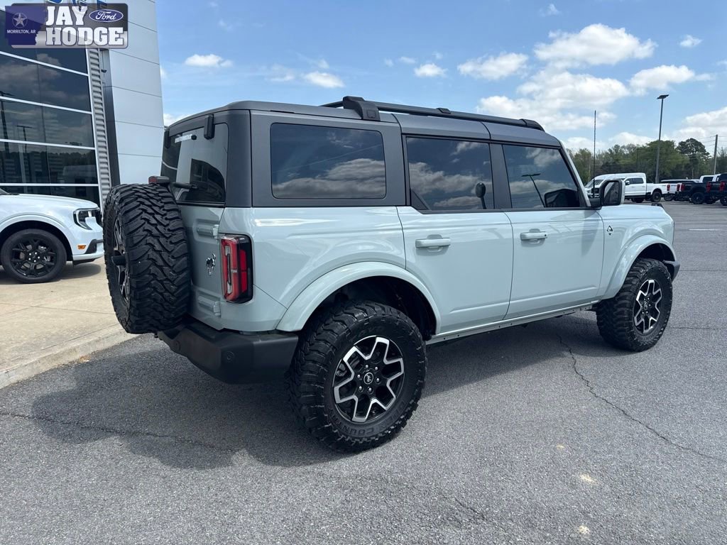Used 2024 Ford Bronco Outer Banks image 6