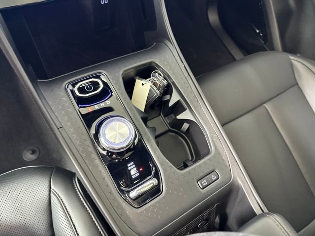 Used 2025 Jeep Wagoneer S Limited image 19