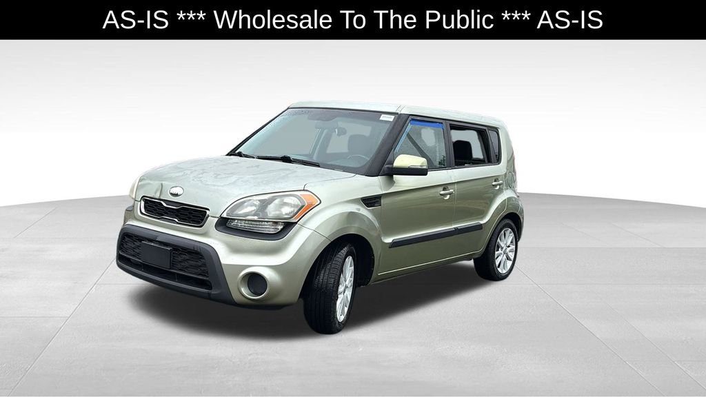 Used 2013 Kia Soul + FWD image 3