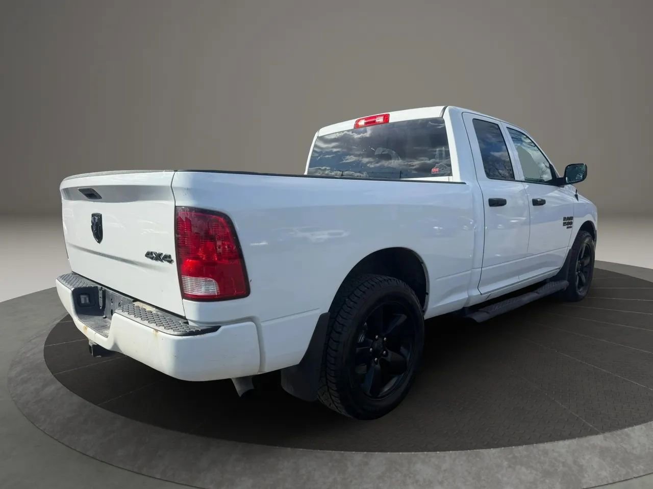 Used 2019 RAM 1500 Express w/ Express Value Package image 5
