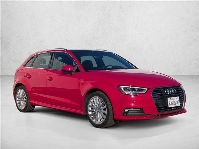 Used 2017 Audi A3 e-tron Premium Plus w/ Technology Package image 3