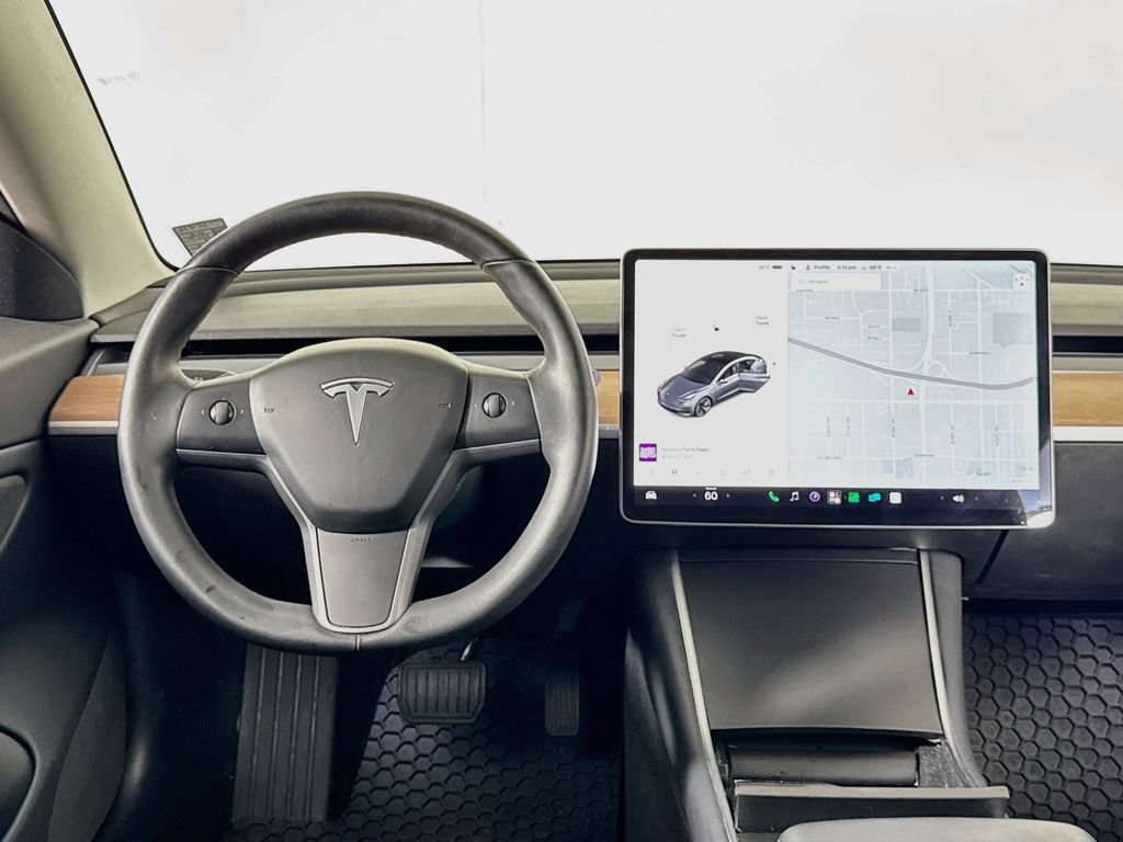 Used 2018 Tesla Model 3 Mid Range RWD image 10
