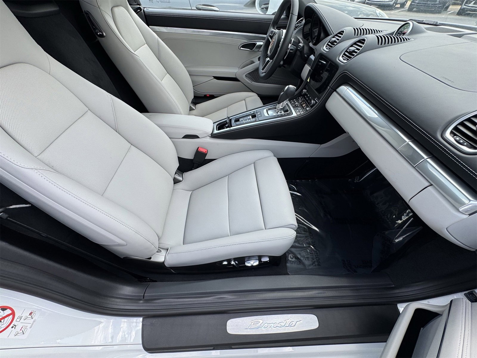 New 2025 Porsche 718 Boxster image 28