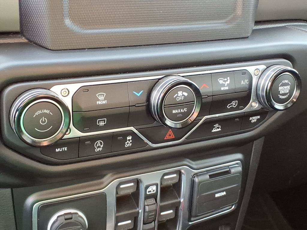Used 2022 Jeep Gladiator Sport AWD/4WD image 29