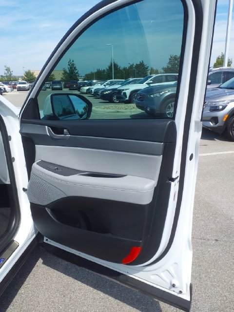 Certified 2025 Hyundai Palisade SEL FWD image 25