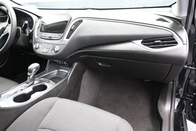 Used 2025 Chevrolet Malibu LT FWD image 31