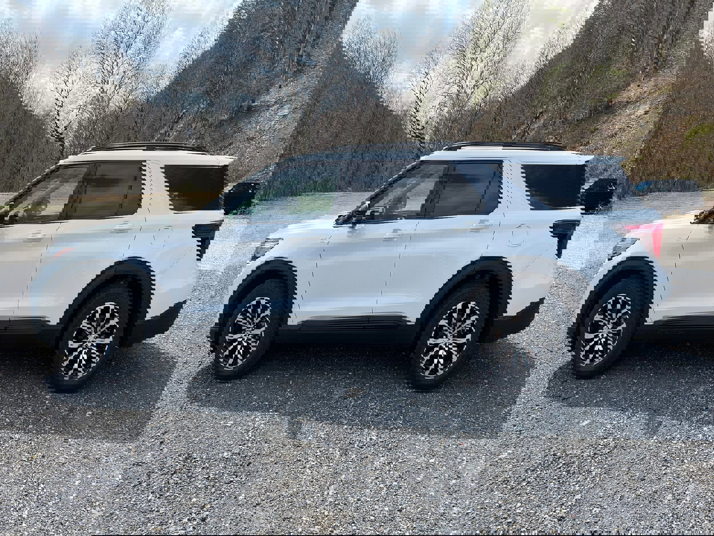 New 2026 Ford Explorer ST-Line image 12