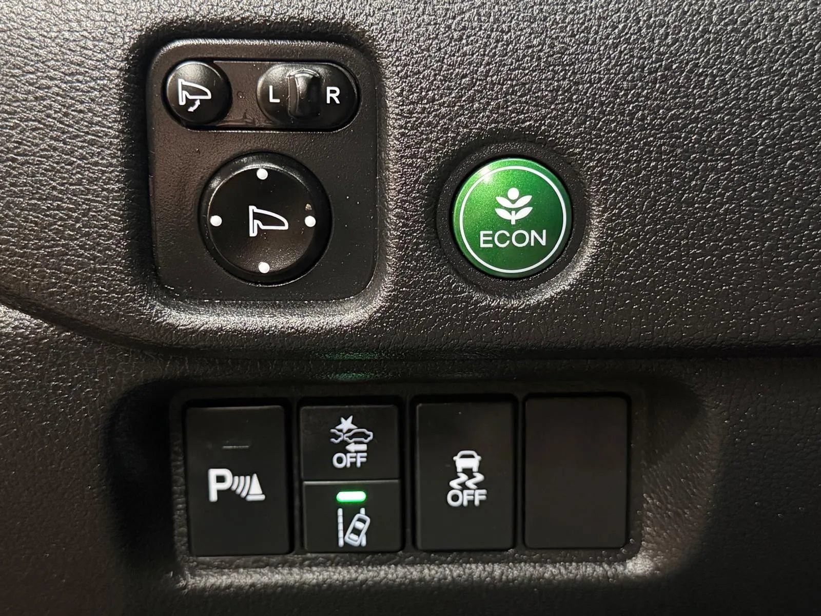 Used 2019 Honda Passport Elite image 32