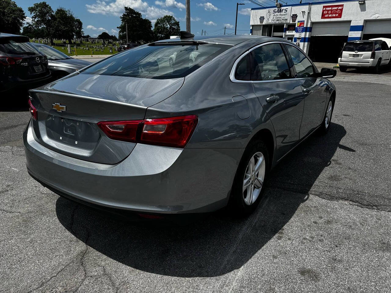 Used 2023 Chevrolet Malibu LS image 5