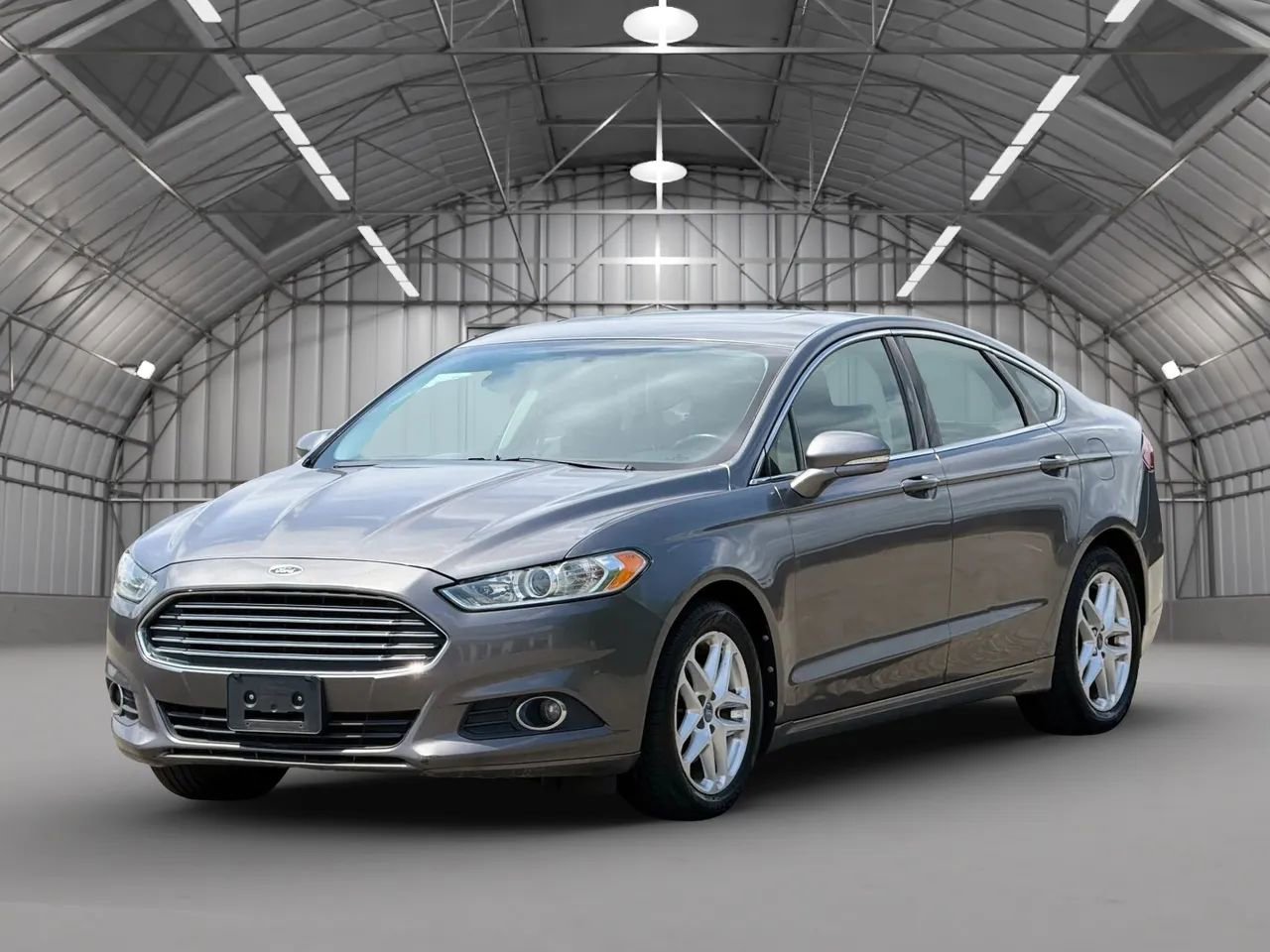 Used 2013 Ford Fusion SE FWD image 6