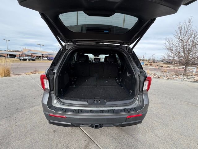 Used 2025 Ford Explorer ST-Line w/ ST-Line Street Pack image 25