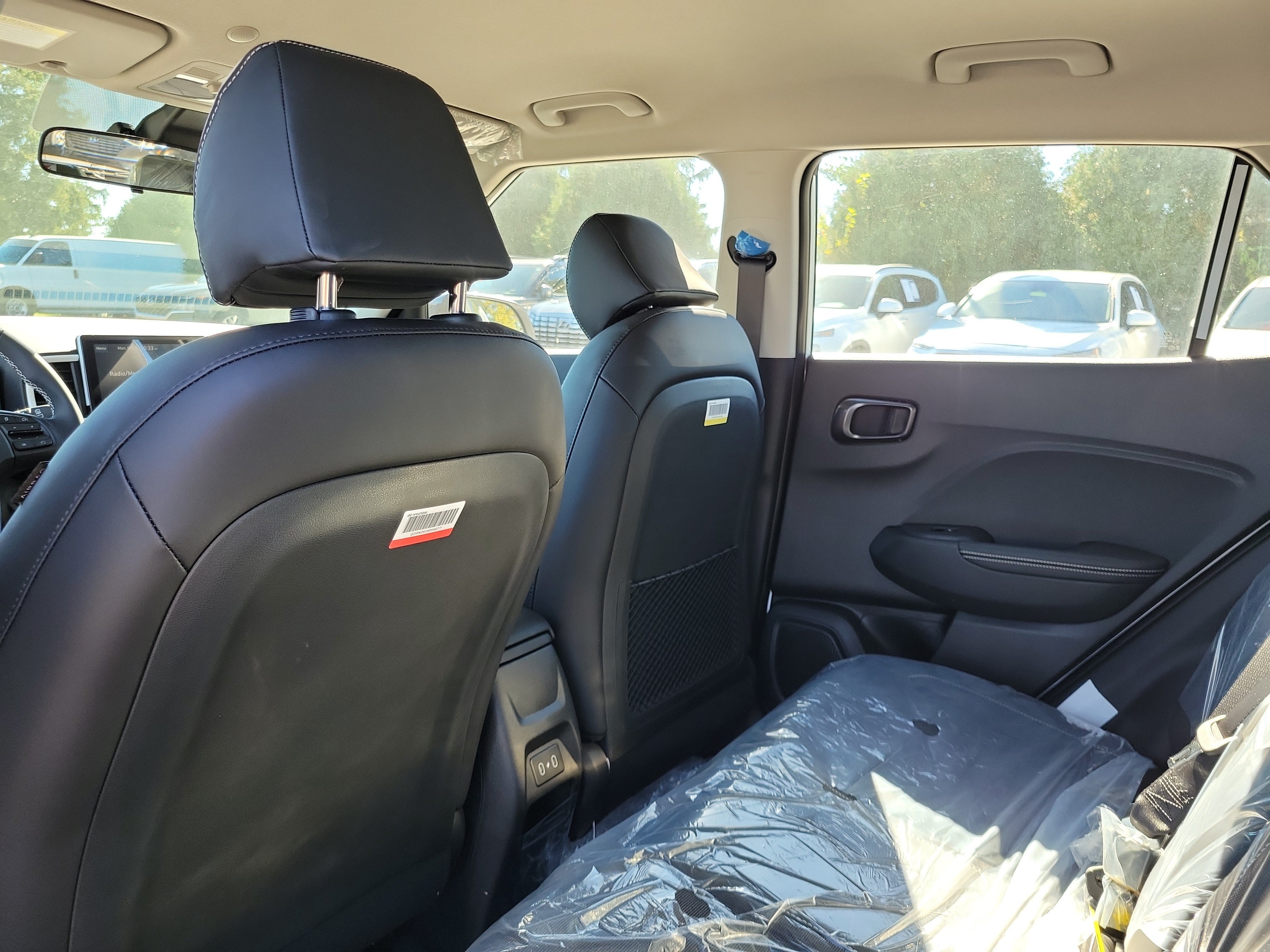 New 2026 Hyundai Venue SEL FWD image 14