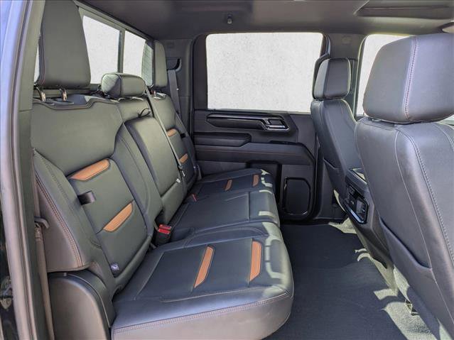Used 2024 GMC Sierra 2500 AT4 w/ AT4 Premium Plus Package AWD/4WD image 21