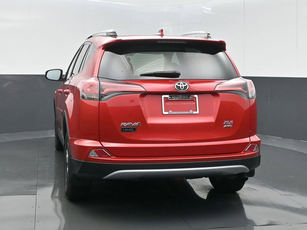 Used 2017 Toyota RAV4 XLE w/ Premium Extra Value Package image 19